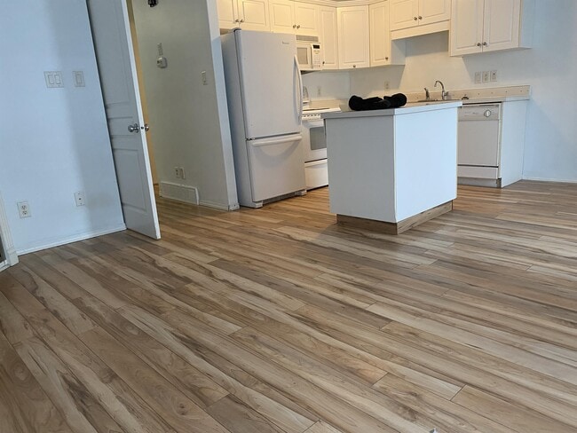 Building Photo - 2266 Atkinson St