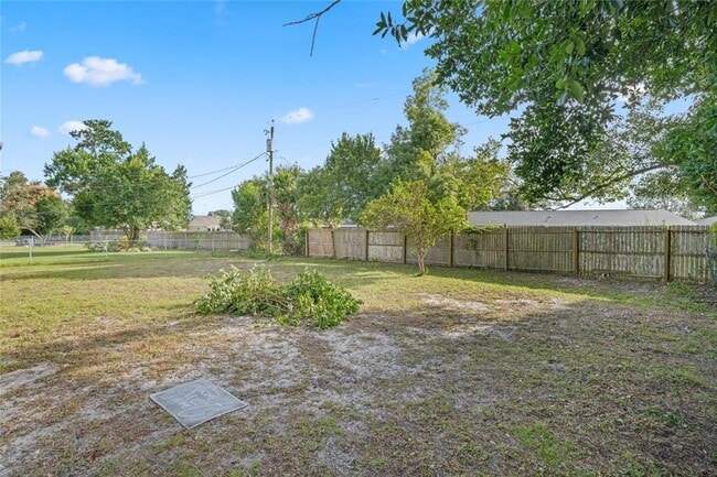 Building Photo - 1430 Saxon Blvd