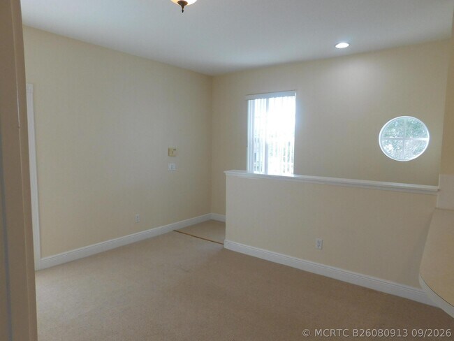 Foto del edificio - 4014 Community Dr