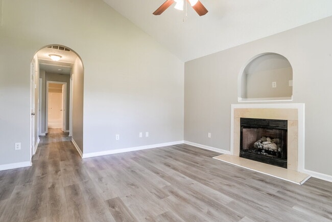 Building Photo - 4148 Canyon Creek Ln