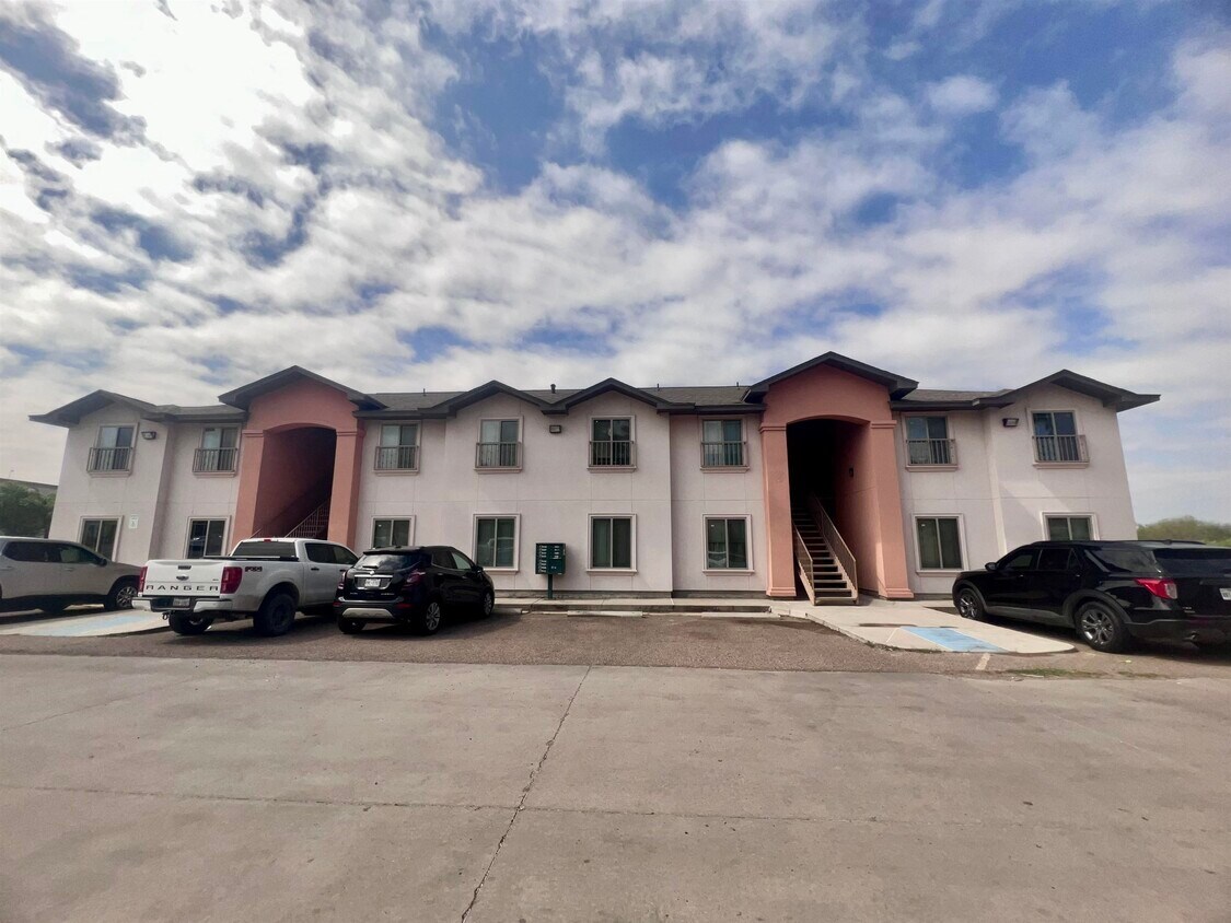 Primary Photo - 408 Shiloh Dr