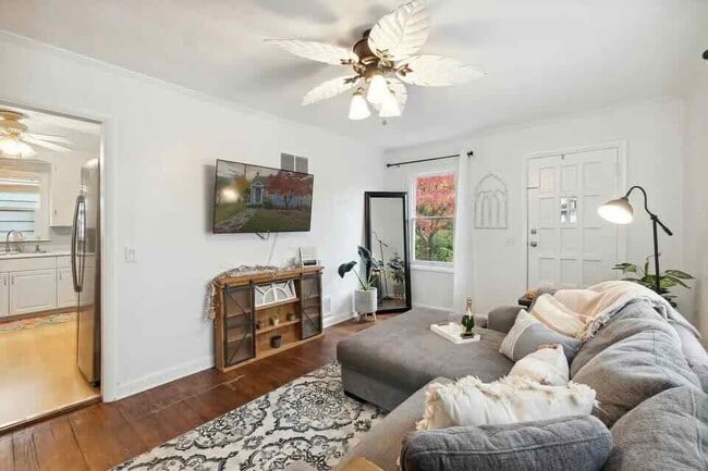 Foto del edificio - 503 Cornell Ave