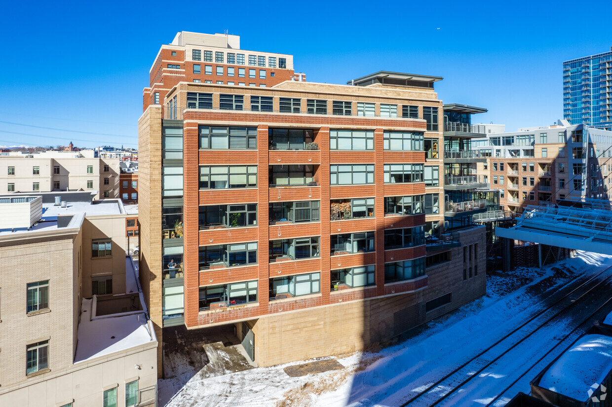 Foto principal - 2100 W 16th St