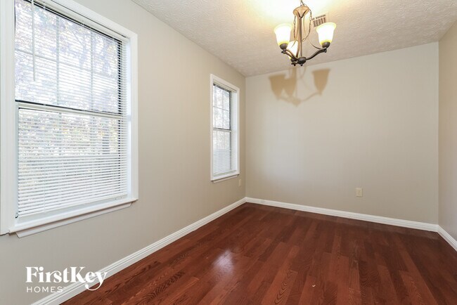 Building Photo - 10342 Briarbay Dr