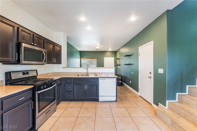 Foto del edificio - 1731 Ferrell St
