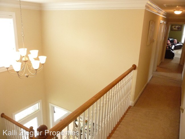 Building Photo - 4 br, 3 bath House - 2732 Plum Ridge