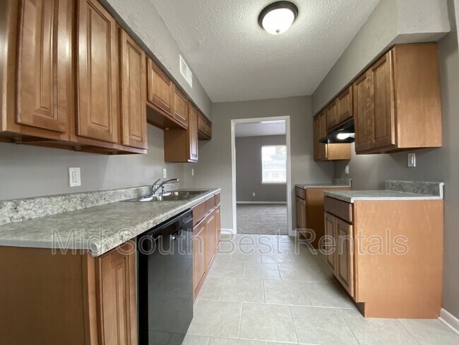 Foto del edificio - 929 Hackberry Ln