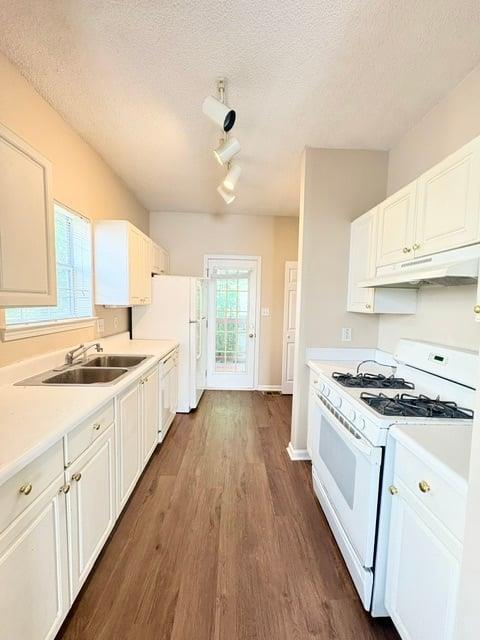 Foto del edificio - 580 Windsor St SW