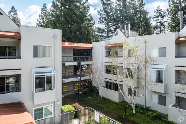 exterior - 1308-1310 Walden Rd