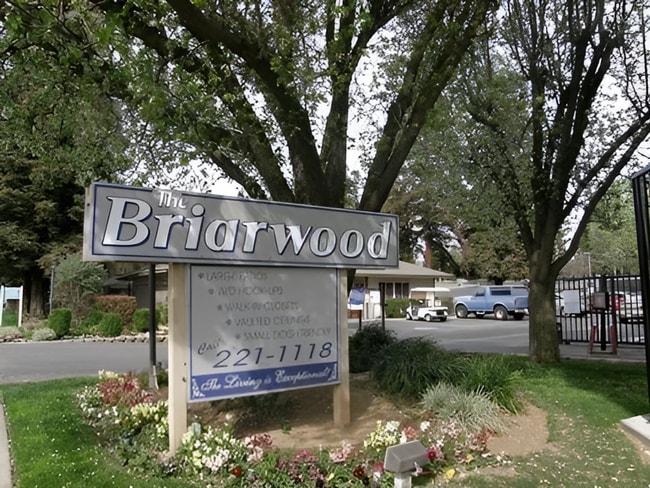 Interior Photo - BRIARWOOD APTS