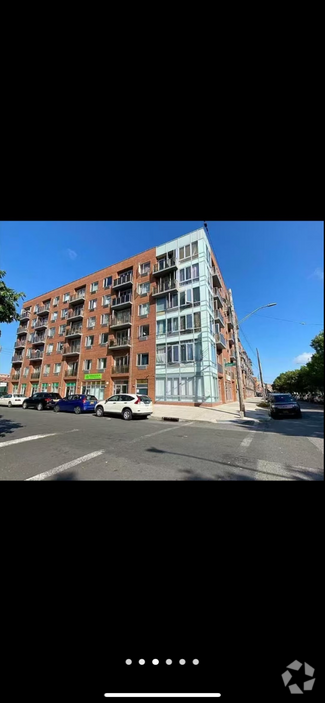 Building Photo - 13621 Latimer Pl