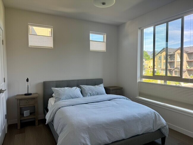 Primary Bedroom - 1230 Confluence Way SE
