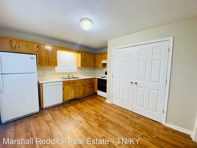 Building Photo - 3 br, 1.5 bath House - 1961 Timberline Cir.