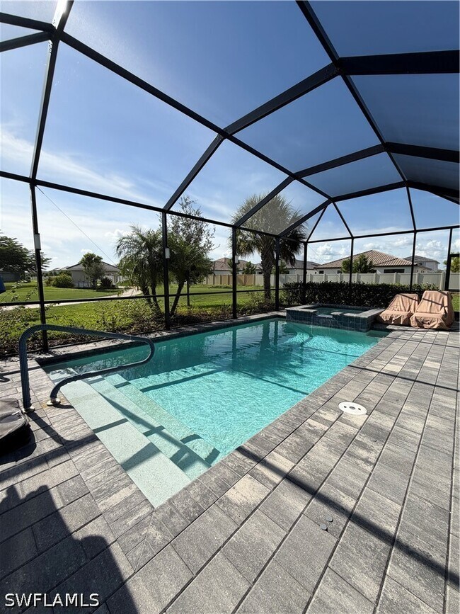 Foto del edificio - 5501 Hampton Links Ct
