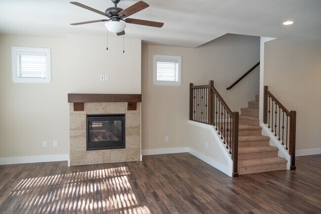 Building Photo - UPDATED PRICE-3 Bedroom Home in Millcreek