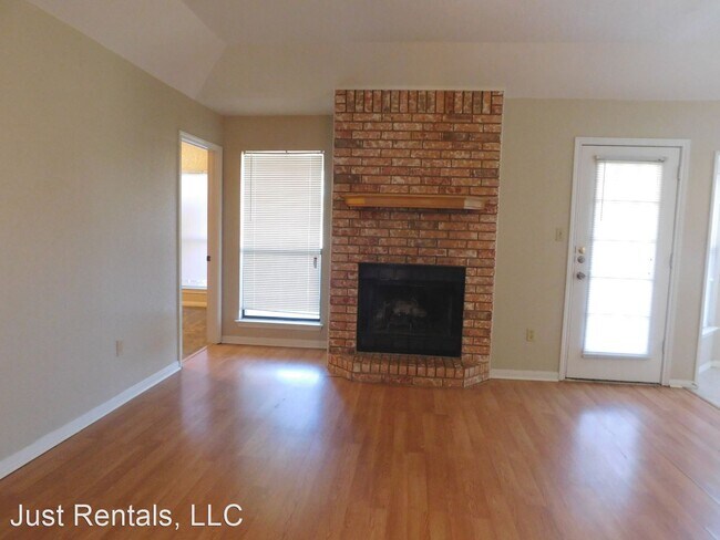 Building Photo - 4 br, 2 bath House - 214 Atkinson Ave.