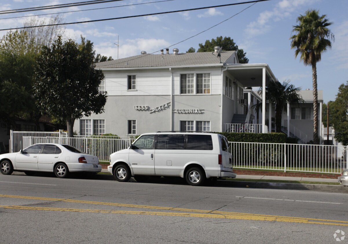 Primary Photo - Plaza Colonial