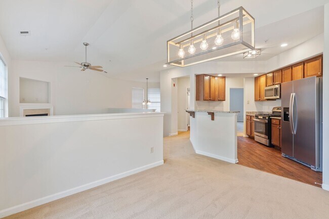 Interior Photo - Barclay Square at Princeton Forrestal