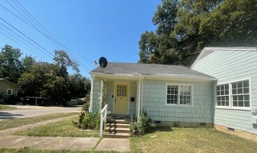 Building Photo - 1209 Flint St