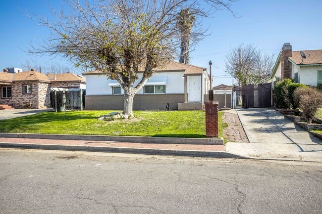 Foto del edificio - 312 S Myrtle St