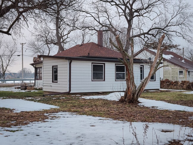 Foto del edificio - 11783 Genessee St