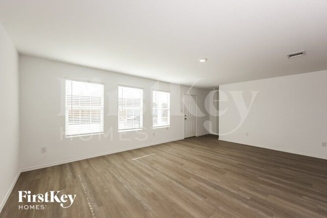 Building Photo - 7383 Cultivator Way