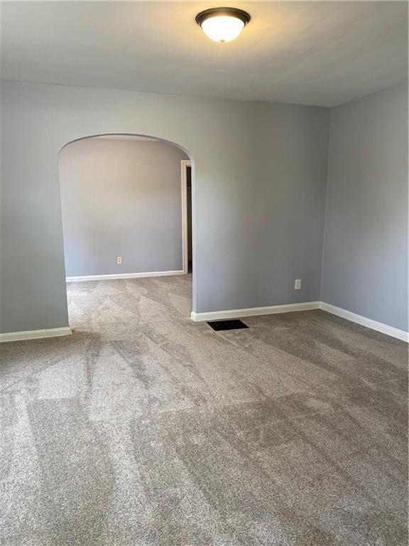 Foto del edificio - 609 N Sherman Dr