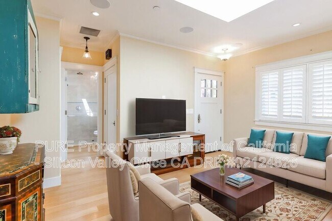 Foto del edificio - 212 Monterey St