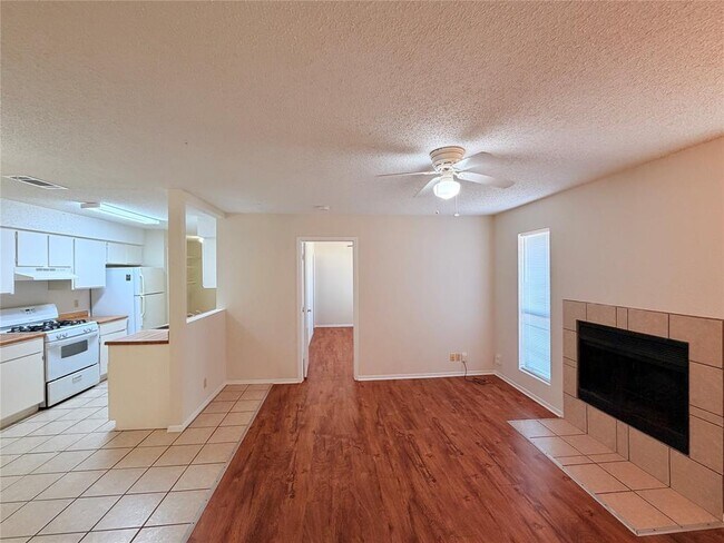 Building Photo - 2301 Whitlow Cove