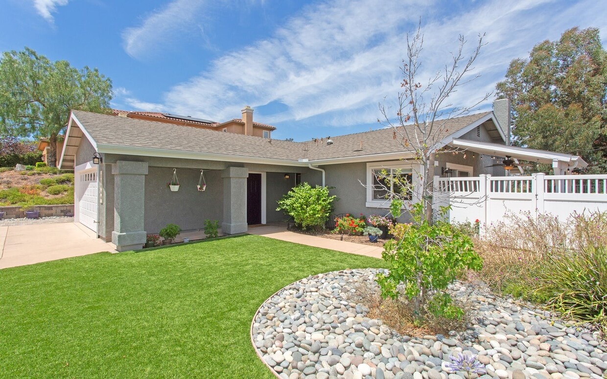 Primary Photo - Beautiful Rancho Bernardo Single Level Home!