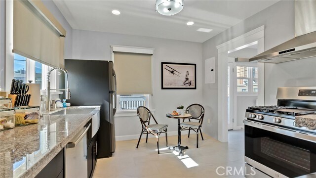 Building Photo - 517 Linden Ave