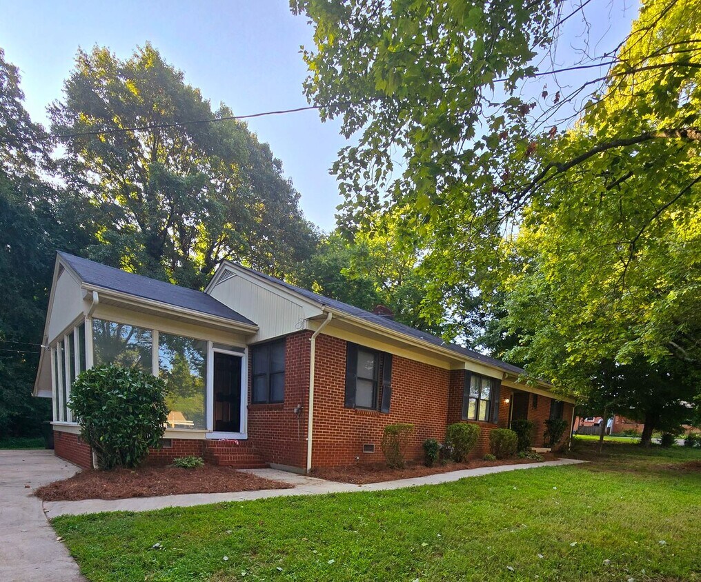 Primary Photo - Newly renovated home in convenient location