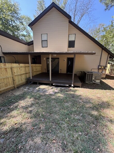 Photo - 625 Mercer Dr Apartment