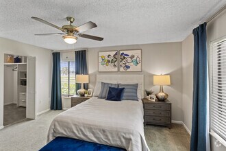2BR, 2BA - 1200SF - Primary Bedroom - Rosemont Royal Palm