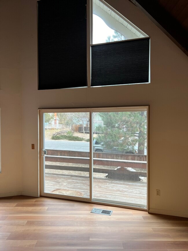 Building Photo - 1506 Murietta Dr