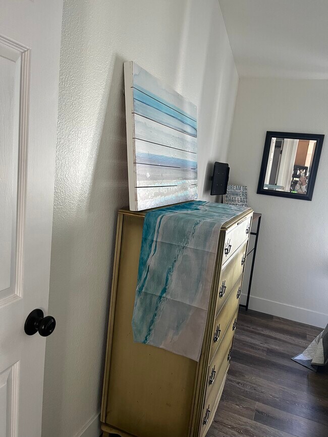 Foto del edificio - 21851 Newland St