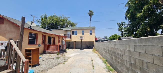 Foto del edificio - Los Angeles Apartments