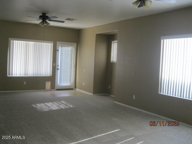 Foto del edificio - 6744 E Manning St