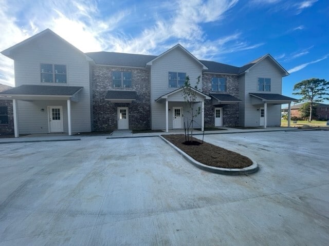 Primary Photo - 8064 Cecil Dr