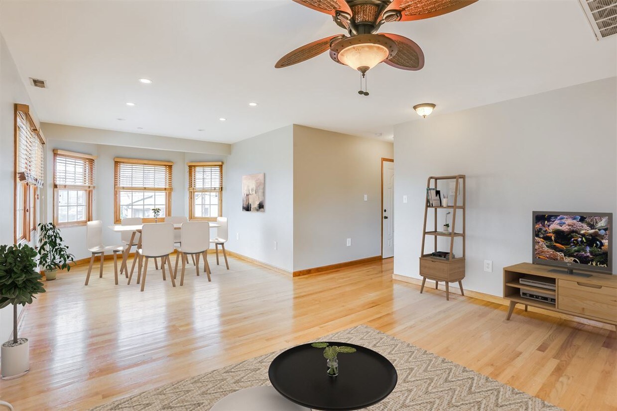 Foto principal - 520 Hudson Ave