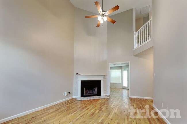 Building Photo - 4453 Pipemaker Bluff