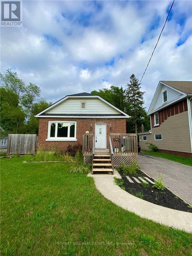 Photo du bâtiment - 125 Innisfil St