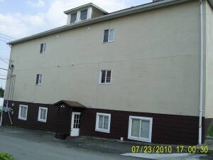 Primary Photo - 99 N Water St