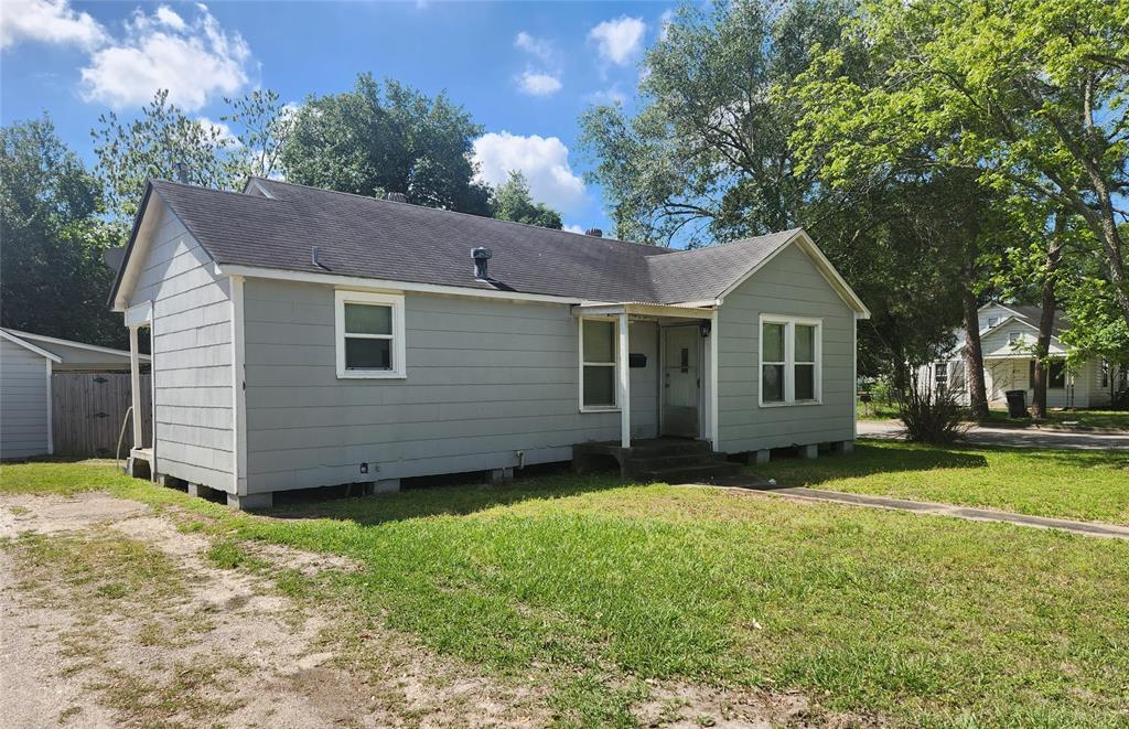 502 E Church St, El Campo, TX 77437 House for Rent in El Campo, TX