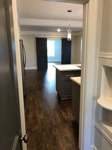 Building Photo - 6343 Richmond Ave