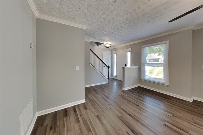 Foto del edificio - 524 Meadowfield Ct