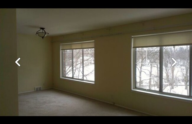 Foto del edificio - 32718 Grand River Ave