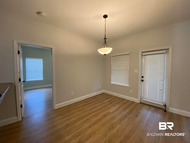 Building Photo - 24304 Raynagua Blvd