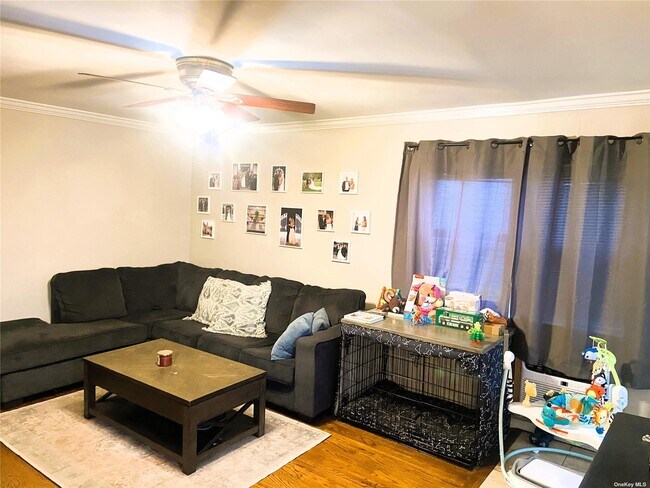 Foto del edificio - 244 E Hudson St