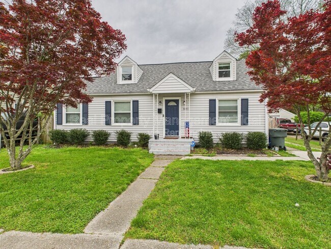 Building Photo - 3853 Atterbury St